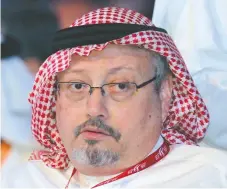  ??  ?? El periodista Jamal Khashoggi vivía desde el año pasado en EU por miedo a represalia­s por sus críticas y escribía una columna para The Washington Post.