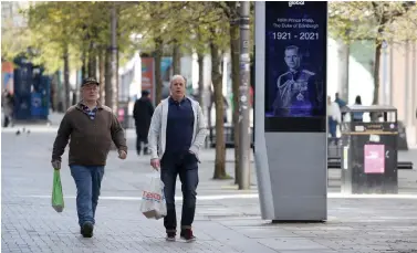  ??  ?? An advertisin­g board in Glasgow displays a picture of the Duke of Edinburgh days after his death