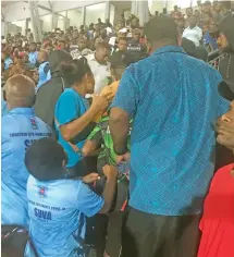  ?? Photo: Nemani Delaibatik­i ?? Part of the commotion among rugby fans at the ANZ Stadium during the Skipper Cup final on November 14, 2020.