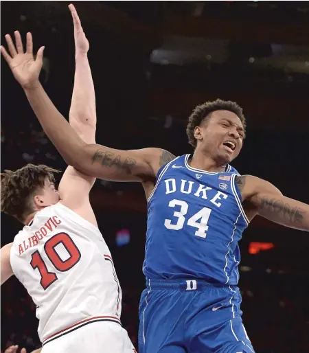  ?? LANCE KING/ GETTY IMAGES ?? Carter’s versatilit­y would make him a relatively safe pick for the Bulls, who have the No. 7 spot in the NBA Draft.