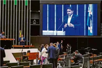  ?? Pablo Valadares/Câmara dos Deputados ?? Sessão do Congresso Nacional, nesta quinta-feira (15), em que foi aprovada a LDO, que traz as diretrizes para o Orçamento de 2022