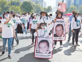  ?? ARCHIVO ROMINA SOLÍS ?? El 10 de mayo, familias realizaron una marcha en la Ciudad de México