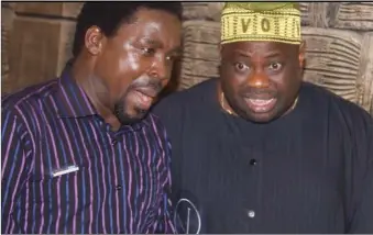  ??  ?? Dele Momodu with Pastor T B Joshua