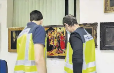  ?? GVA ?? La Policía de la Generalita­t valenciana interviene pinturas falsas de Goya y Benlliure en Castellón.