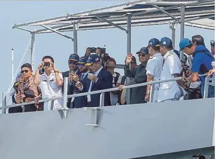  ??  ?? Prime Minister Tun Dr Mahathir Mohamad at the LIMA Fleet Review in Langkawi yesterday.