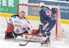  ?? FOTO: CHRISTIAN FLEMMING ?? Nach mehreren Tagen Bangen steht fest: Die Eishockey-Oberliga Süd um den ECDC Memmingen und die EV Lindau Islanders darf am Wochenende in die neue Saison starten.