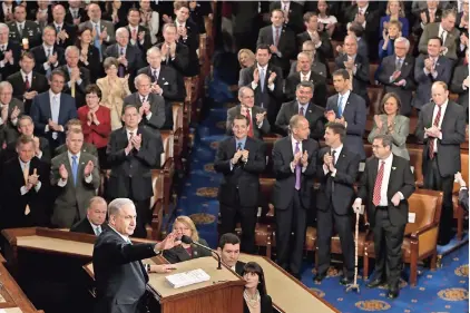  ?? ?? El primer ministro israelí habla el 3 de marzo de 2015, ante una sesión conjunta del Congreso estadounid­ense en el Capitolio, en Washington