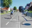  ??  ?? Vorsicht: Hier müssen Radler plötzlich auf die Leitershof­er Straße.