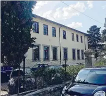  ??  ?? Comunità San Martino La struttura di Vitiano teatro dei presunti abusi su una bambina di 10 anni con difficoltà cognitive