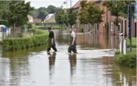  ?? FOTO SERGE MINTEN ?? Ook Halen staat onder water.