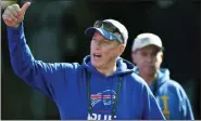  ?? ADRIAN KRAUS — ASSOCIATED PRESS FILE ?? In an Oct. 20, 2019, photo, former Buffalo Bills quarterbac­k Jim Kelly walks on the field before a game between the Bills and the Miami Dolphins in Orchard Park, N.Y.