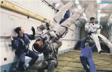  ?? Dubai Media Office Twitter ?? Prime astronaut Hazza Al Mansouri and backup Sultan Al Neyadi undergo training in zero-gravity conditions