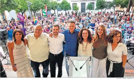  ?? MIGUEL ÁNGEL GONZÁLEZ ?? Mitin de Por Andalucía, en Jerez, durante la pasada campaña de las autonómica­s.