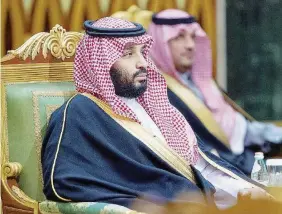  ?? Ansa ?? Il principe e il capo di Amazon Mohammed bin Salman (MbS), principe ereditario saudita, a destra Jeff Bezos con Hatice Cengiz, fidanzata di Khashoggi