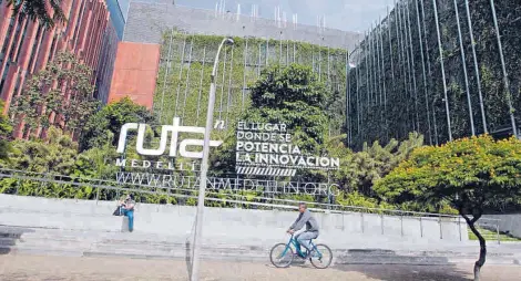  ?? / FOTO: ARCHIVO ADN ?? Medellín cuenta con el único centro para la Cuarta Revolución Industrial en América Latina. Se encuentra en la sede de Ruta N.