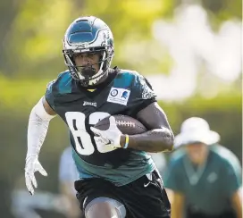  ?? MATT ROURKE/AP ?? With injuries to tight ends Dallas Goedert and Richard Rodgers, Josh Perkins is getting a good opportunit­y to show the Eagles he belongs.