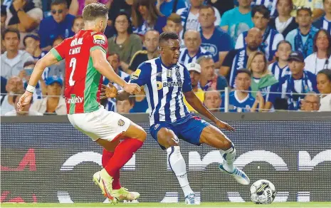  ?? ?? O internacio­nal nigeriano marcou na goleada (4-0) obtida pelo FC Porto em Vizela na época passada