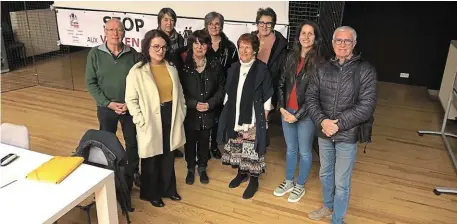  ?? | PHOTO : OUEST-FRANCE ?? De nombreux profession­nels ont animé la première formation de l’associatio­n Stop aux violences sexuelles des Côtes-d’Armor, qui se déroule ce week-end, à Guingamp.