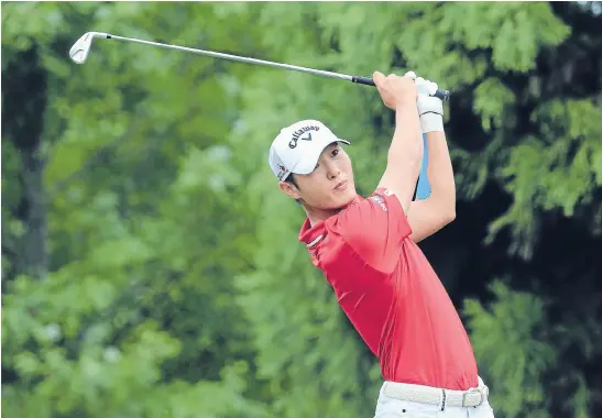  ?? PHOTO: GETTY IMAGES ?? Danny Lee charged into a tie for second behind Jordan Spieth at the season-ending Tour Championsh­ip.