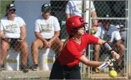  ?? Jeremy Stewart / Rome News-Tribune ?? Chattooga’s Sydney Marshall lays down a bunt during Tuesday’s game in Lindale.