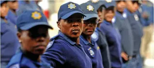  ?? AYANDA NDAMANE African News Agency (ANA) ?? SOME of the officers being trained on rail commuter safety.|