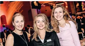  ??  ?? Sandra Christmann (Art Fair), Eva Wimmers (Europachef­in Huawei-Honor) und Kerstin Karuschkat (3K Transforma­tion) (v.l.)