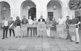  ?? EL PERIÓDICO ?? Asistentes a la presentaci­ón de la Media Maratón de Mérida.