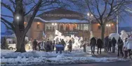  ?? VISITLAKEG­ENEVA.COM ?? Snow sculptures are on display in front of The Riviera during Lake Geneva’s Winterfest in 2020.