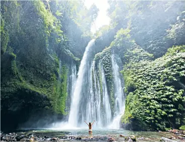  ?? ?? Power shower: Heather Small, below, enjoys the calming aura of Bali and always leaves the Indonesian region feeling ultra healthy