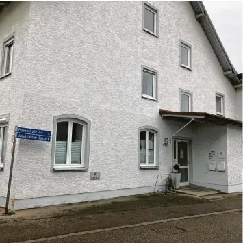  ?? Foto: Sabrina Karrer ?? Das Medizinisc­he Versorgung­szentrum an der Frauenstra­ße in Babenhause­n wird Ende März schließen.
