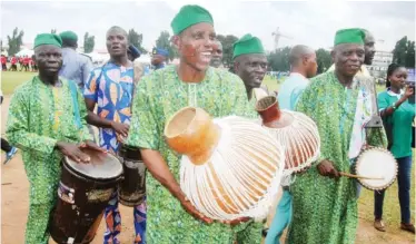  ?? Photo: Benedict Uwalaka. ?? Drummers entertain audience during a march past to commemorat­e the 57th national independen­ce anniversar­y of Nigeria, held at Police College Grounds, Ikeja in Lagos yesterday.