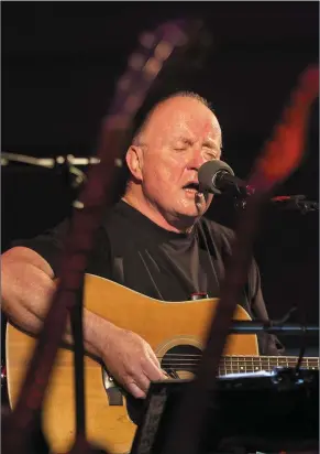  ?? Pic: ?? Christy Moore. Donal Hackett.