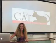  ?? JOEL KAPLAN — RACHEL GELLER VIA AP ?? In this undated photo, Rachel Geller leads a talk at The Cat Connection, a Waltham, Massachuse­tts-based non-profit organizati­on and no-kill shelter.