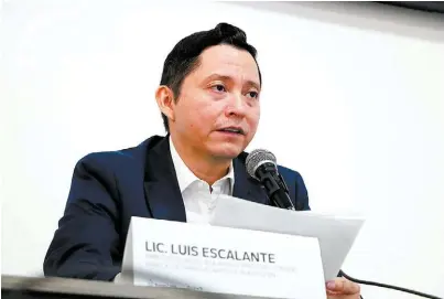  ?? LEONEL ROCHA ?? Luis Escalante, director de la escuela Adolfo Prieto, ofreció pormenores.