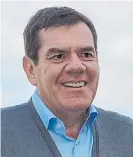  ??  ?? Guillermo Montenegro. Su tarea es dar respuestas a la insegurida­d,