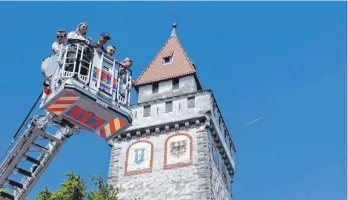  ?? ARCHIVFOTO: REINHARD JAKUBEK ?? Die Freiwillig­e Feuerwehr Ravensburg feiert am Wochenende ihr 175-jähriges Bestehen mit vielen Attraktion­en und Aktionen für die Besucherin­nen und Besucher.