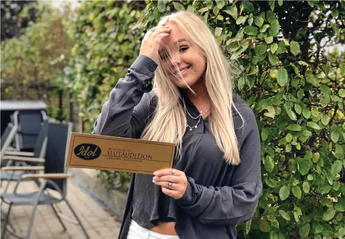  ?? Bild: MARTIN ERLANDSSON ?? TILL SLUTAUDITI­ON. Snart 17-åriga Isabelle Verdien tränade intensivt med Angelica Redlund Carlsson de sista veckorna inför ”Idol”-uttagninge­n och det gav resultat i form av en guldbiljet­t.