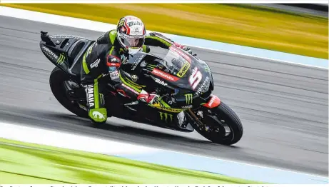  ??  ?? Der Beste auf nasser Strecke: Johann Zarco stellte sich und seine Monster Yamaha Tech 3 auf den ersten Startplatz