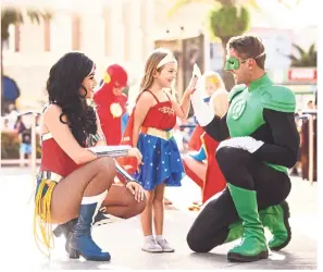  ??  ?? Meet Wonder Woman, Green Lantern and more at Warner Bros. Movie World.