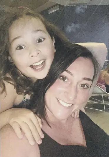  ??  ?? 0 Kimberly Darroch and her daughter Milly Main, who died at the age of 10 in 2017