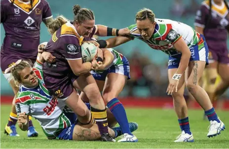  ?? Photo: CRAIG GOLDING ?? ON THE CHARGE: Killarney forward Steph Hancock of the Brisbane Broncos is tackled during the NRLW Premiershi­p match against the New Zealand Warriors.