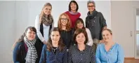  ?? Foto:Frühförder­stelle ?? Das Team der Frühförder­stelle Lauingen (obere Reihe von links): Anja Roth, Anne Hauser, Jutta Riegel, (Mitte von links): Claudia Mesch, Rena te Hoch, (unten von links): Kristin Faulstich Ritter, Anita Fritz, Karin Schadl, Heike Karla Klapper. Es...