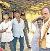  ?? HT PHOTO ?? (From left) Tribals in Mandsaur’s Vardal village blame BJP for inflicting suffering with demonetisa­tion; the views are mixed in Jhabua’s tribal dominated villages with Mohaniyas — an influentia­l tribal family — backing Congress and exsarpanch Magiya Katara supporting BJP.