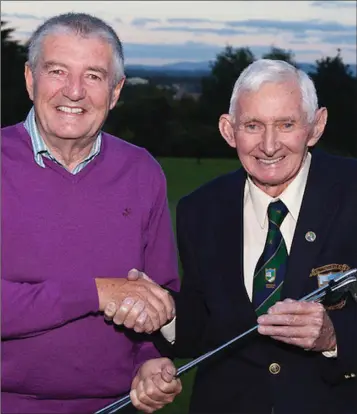  ??  ?? Baltinglas­s GC Presidents Prize winner James D’Arcy received a set of King Cobra irons from President John Reynolds.