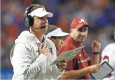  ?? BRETT DAVIS, USA TODAY SPORTS ?? Alabama offensive coordinato­r Lane Kiffin can end up with $306,000 in bonuses if the Crimson Tide win the title.