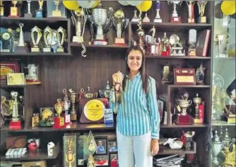  ?? HT PHOTO ?? ▪ Manika Batra might have to order a bigger cabinet soon to accommodat­e trophies and medals.