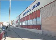  ?? MIKE SEARS / MILWAUKEE JOURNAL SENTINEL ?? The City of Milwaukee is set to start foreclosur­e proceeding­s against Esperanza Unida, which owes more than $95,000 in taxes for its site on W. National Ave.