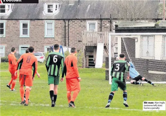  ??  ?? Hit man Alan Inglis (extreme left) slots home a penalty