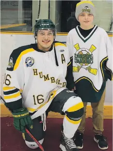  ??  ?? Humboldt Broncos hockey player Kaleb Dahlgren poses with Diabeauty Duke Brochu. Dahlgren’s program aims to inform and help kids with Type 1 diabetes, which he has had since he was four years old.