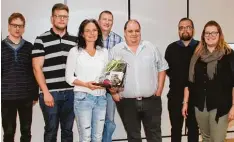  ?? Foto: Andreas Hoehne ?? Sie leiten den Kreisjugen­dring Landsberg in den nächsten zwei Jahren (von links): Franz Altmann, Martin Angermaier, Birgit Geier, Peter Reinacher, Manfred Straßer, Marco Rock und Anja Broschulat.